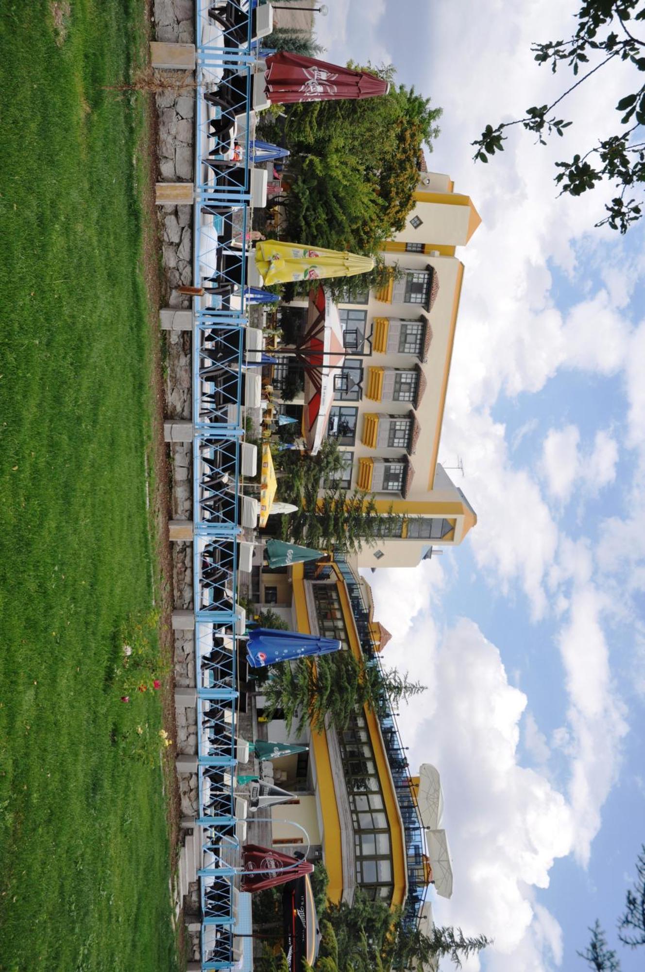Ulasan Hotel Caravan Camping Ankara Exterior foto