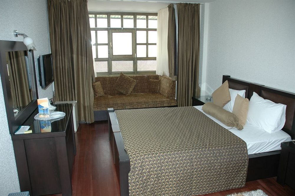 Ulasan Hotel Caravan Camping Ankara Exterior foto